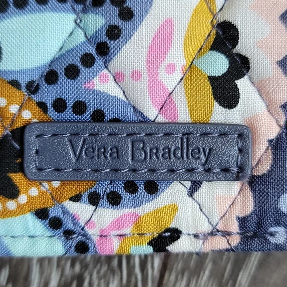 Vera Bradley Sunglass Sleeve - Picture 4 of 4